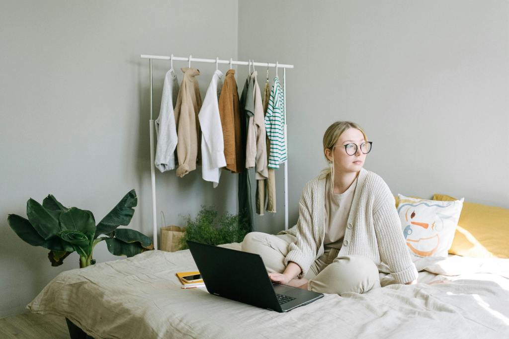 Why Your Days Blur Together When You Work From Home (And Why Productivity Won’t Fix&nbsp;It)